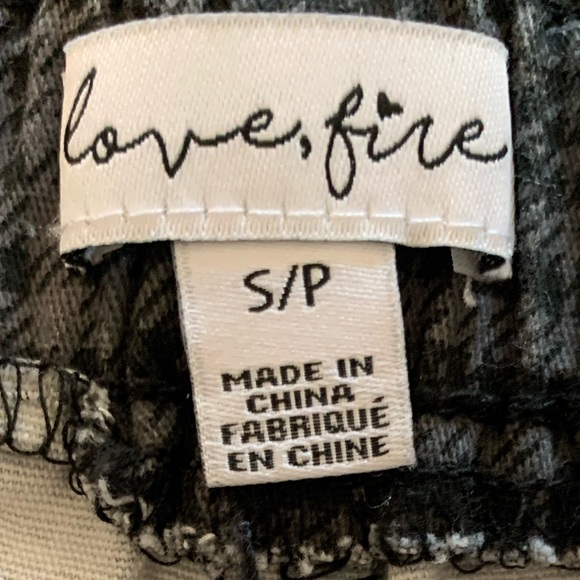 Love Fire Girls Shorts. Size S - Picture 3 of 3